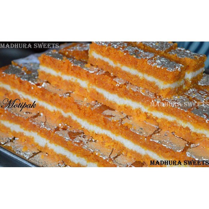 Healthy & Simple Carrot Cake Recipe: Homefoodi